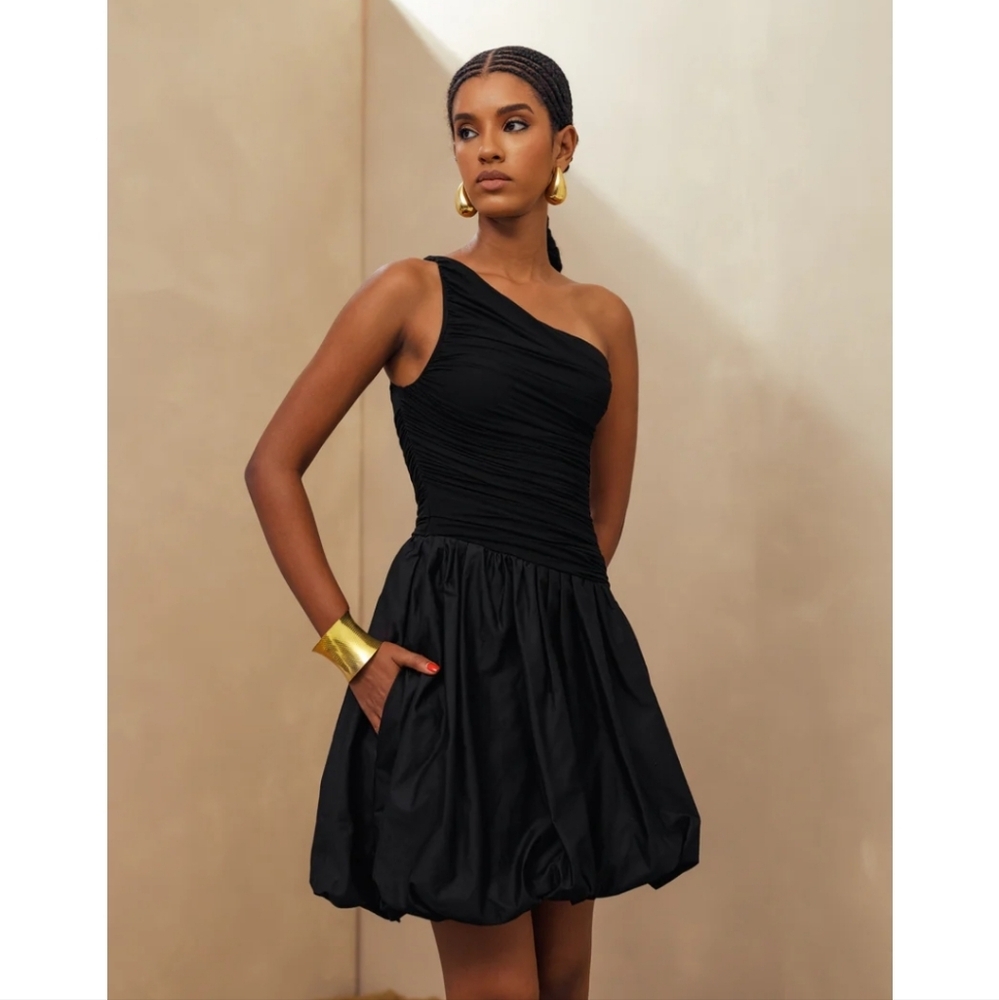 ELEXIAY Lagos Bubble Hem Mini Dress Size S NWT Black